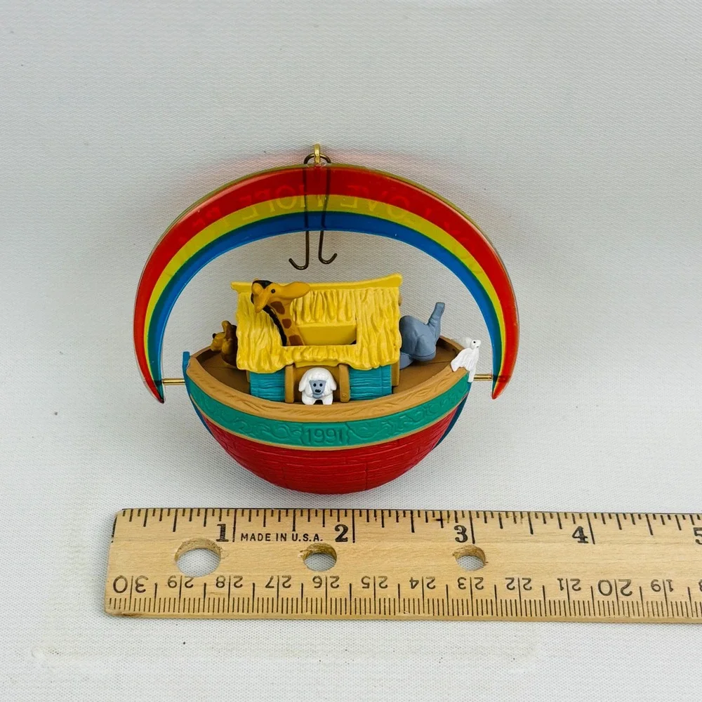 Hallmark Noahs Ark Windup Ornament‎ Rainbow Joy Love Hope Peace Ken Crow 1991